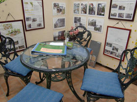 090815_お庭相談展示２.JPG