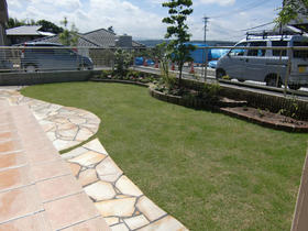 110815_garden_kura_af1.JPG