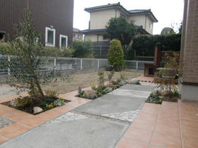 111210_garden_kobaaf3.JPG