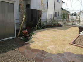 120410_garden_af1toku.JPG